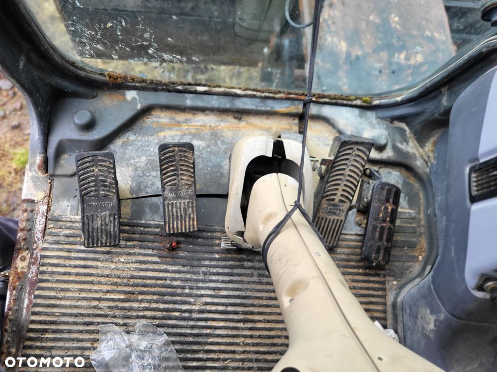 Komatsu Pw 220-7 4X4 - 16