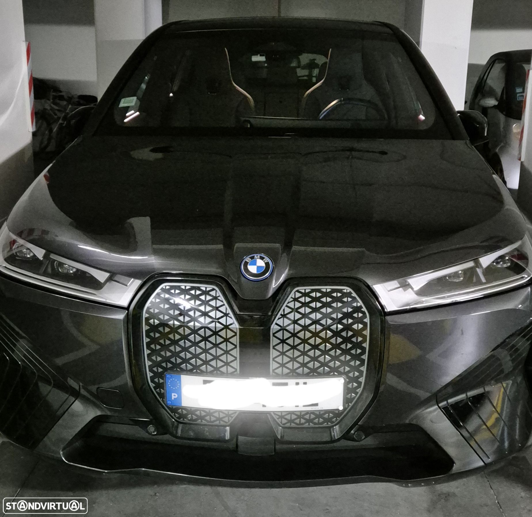 BMW iX xDrive 40 Pack Desportivo - 1