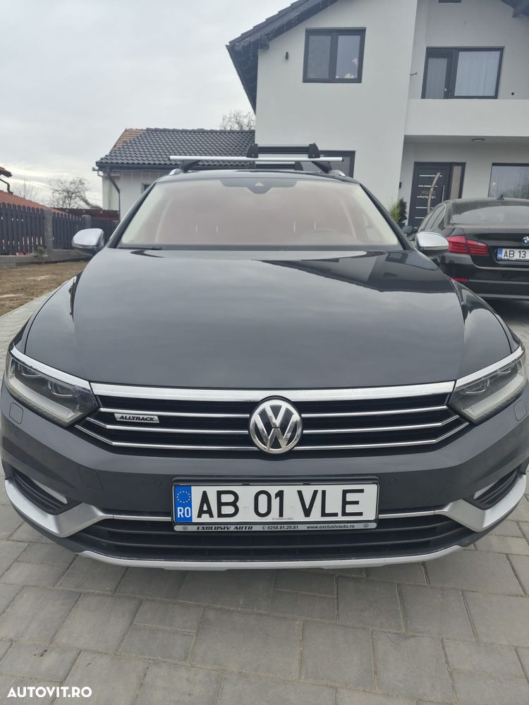 Volkswagen Passat - 2