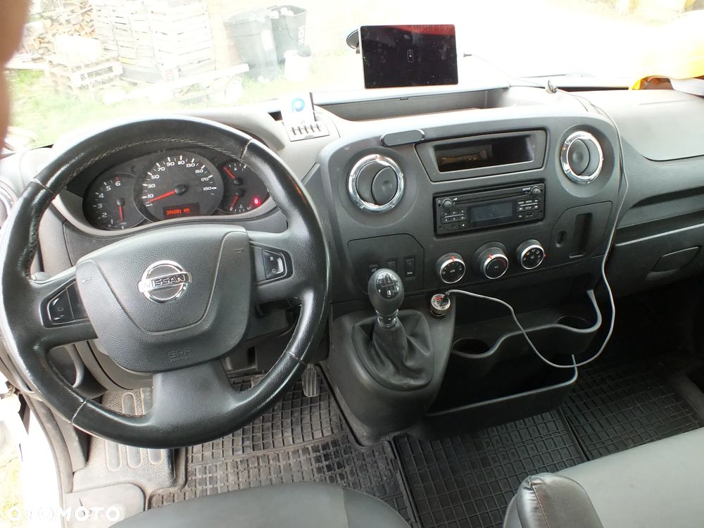 Nissan NV400 / Master - 9