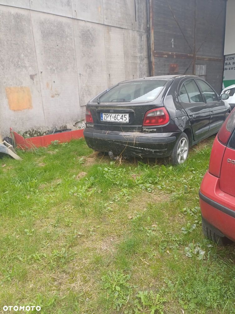 Renault Megane - 7