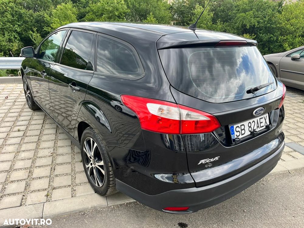 FORD Focus 2013 — imagine 4
