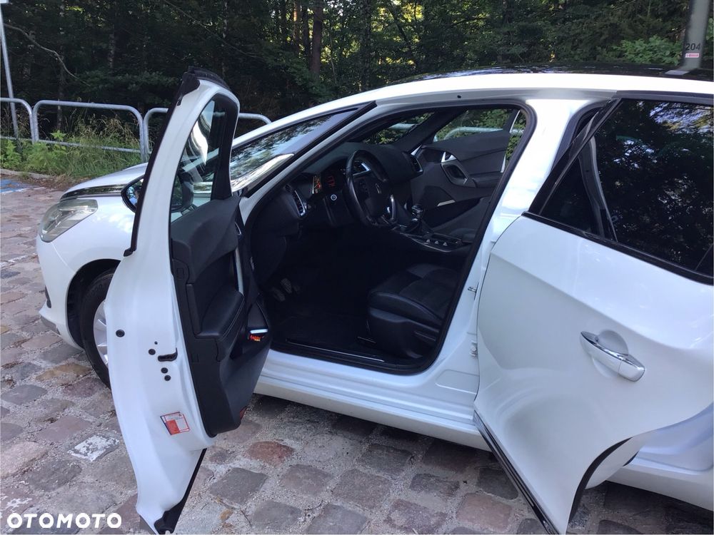 DS Automobiles DS 5 - 16