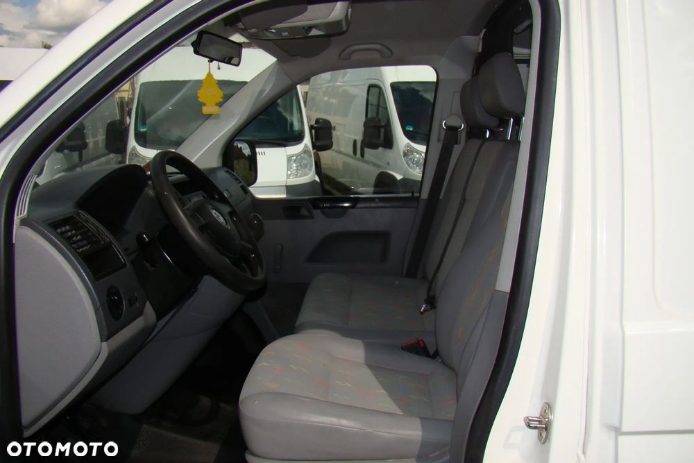 Volkswagen Transporter - 10