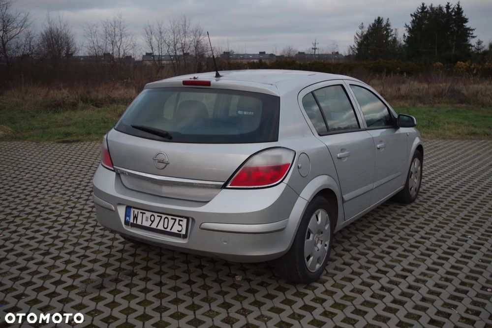 Opel Astra 1.6 Enjoy - 5