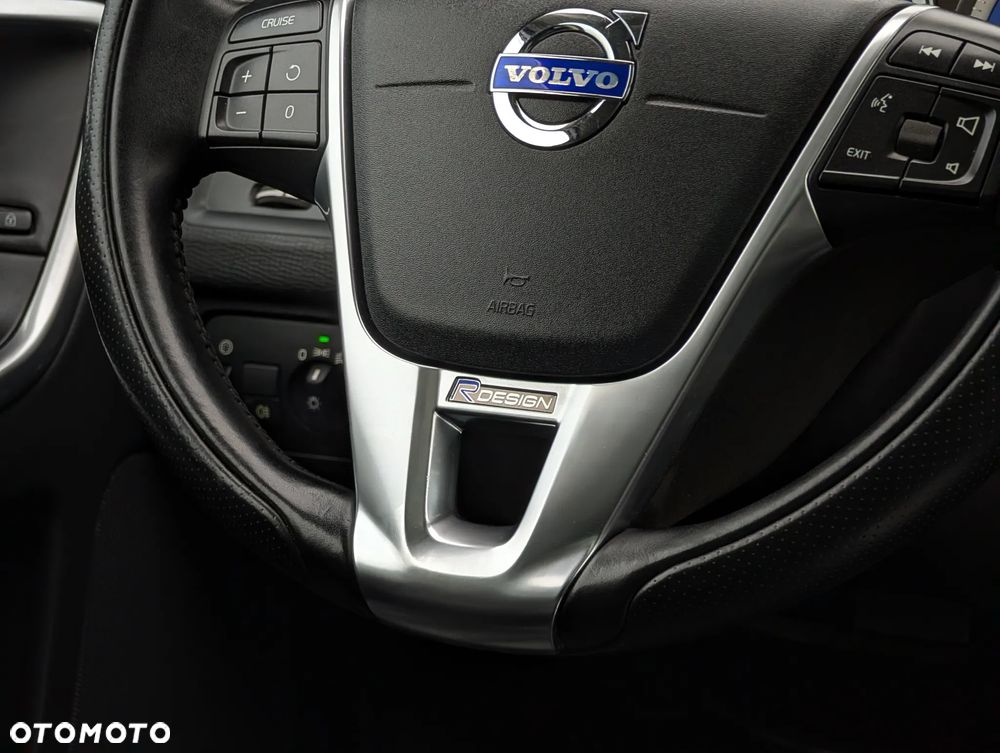 Volvo XC 60 D3 R Design - 28