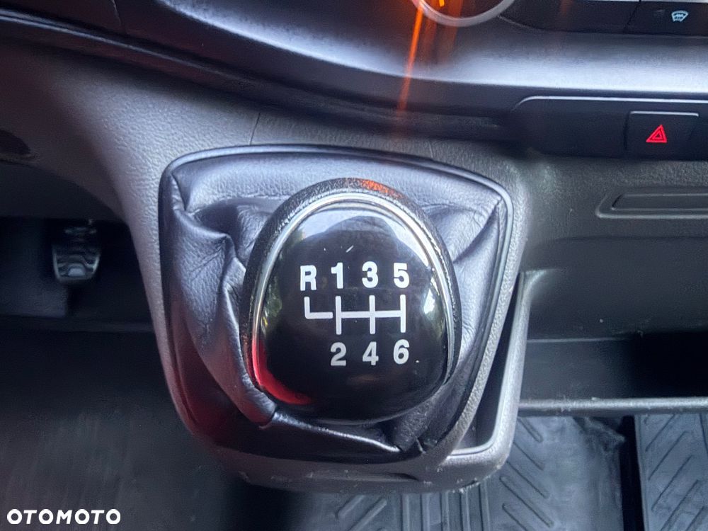 Ford Ford Transit 350 Plandeka 2.0 EcoBlue 170 KM – 2021r. – Bezwypadkowy – FV23% SALON POLSKA - PEŁNA HISTORIA SERWISOWA - ORYGINALNY PRZEBIEG - 26