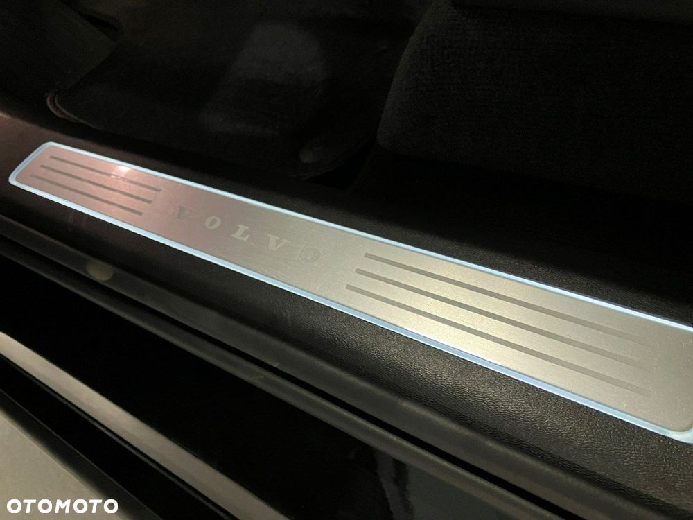 Volvo XC 90 B5 D AWD Plus Bright - 29