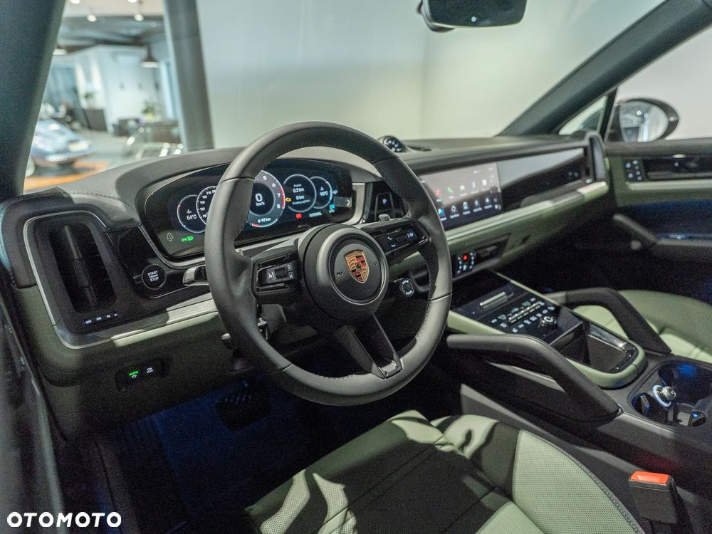 Porsche Cayenne Standard - 15