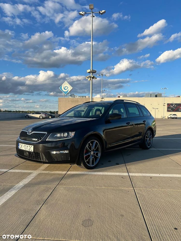 Skoda Octavia 2.0 TDI RS DSG - 4