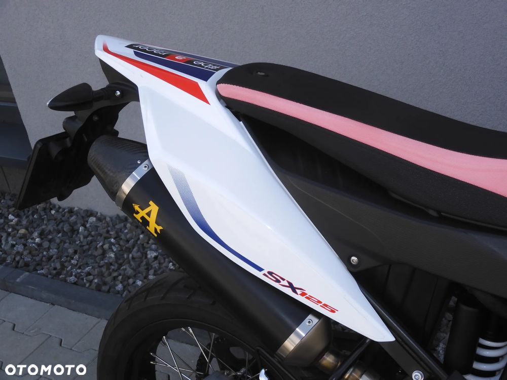 Aprilia SX - 9