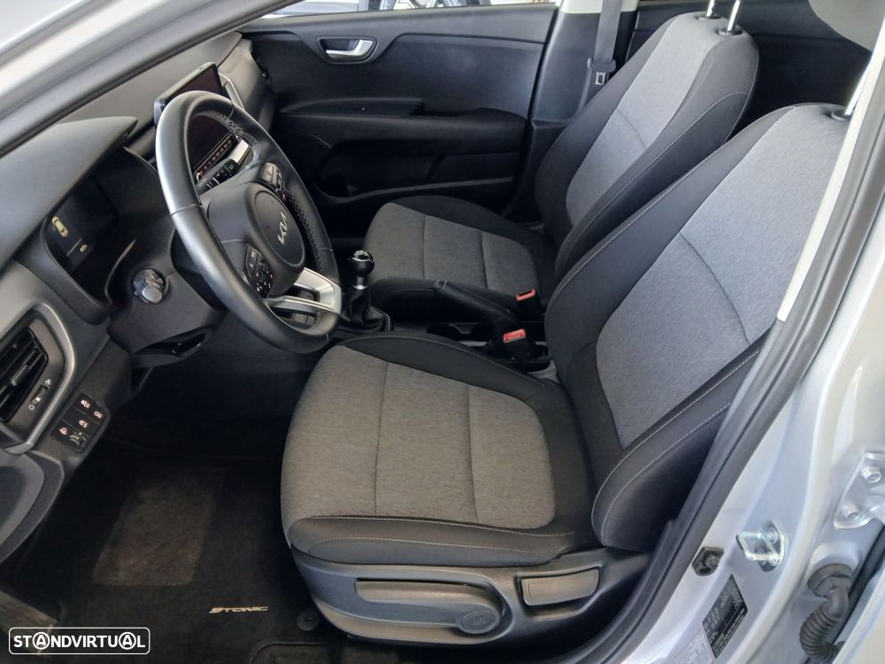 Kia Stonic 1.2 Dynamic - 4