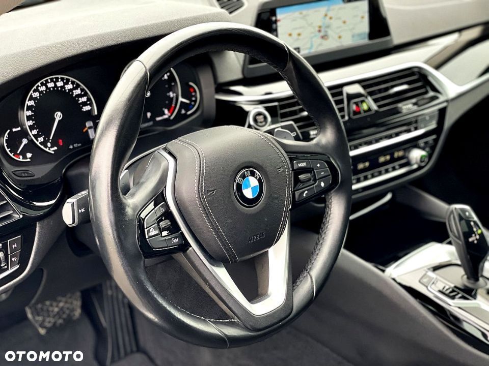 BMW Seria 5 - 27