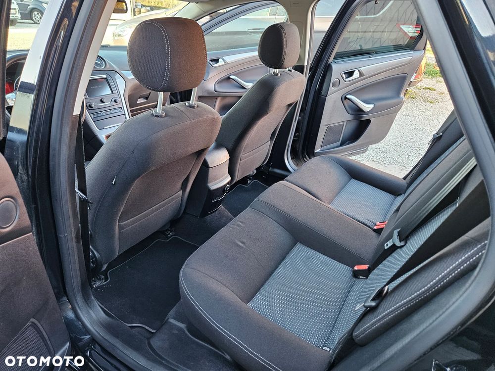 Ford Mondeo 2.0 TDCi Viva Titanium - 16