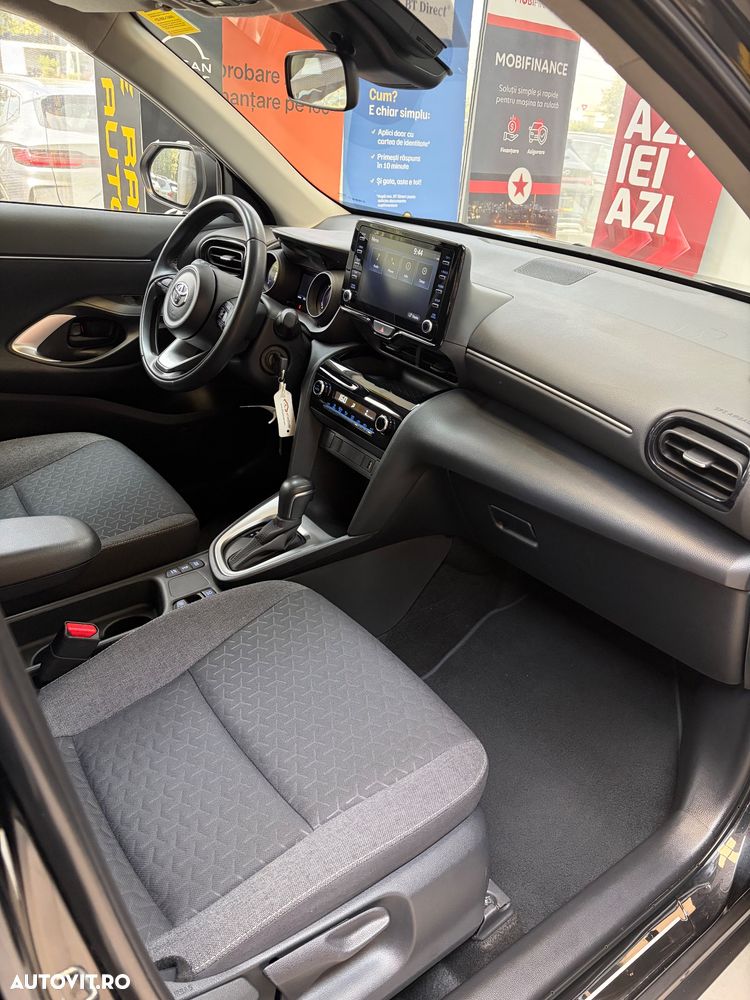 Toyota Yaris Cross 1.5 VVT-i Business Edition - 14
