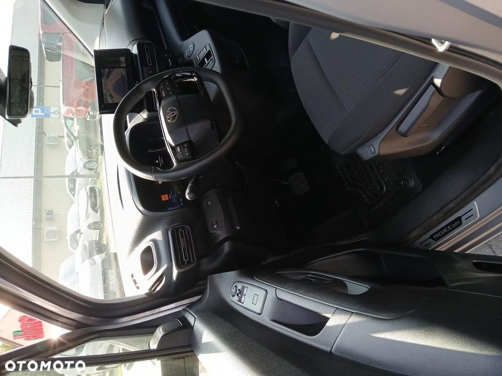 Toyota PROACE CITY - 21