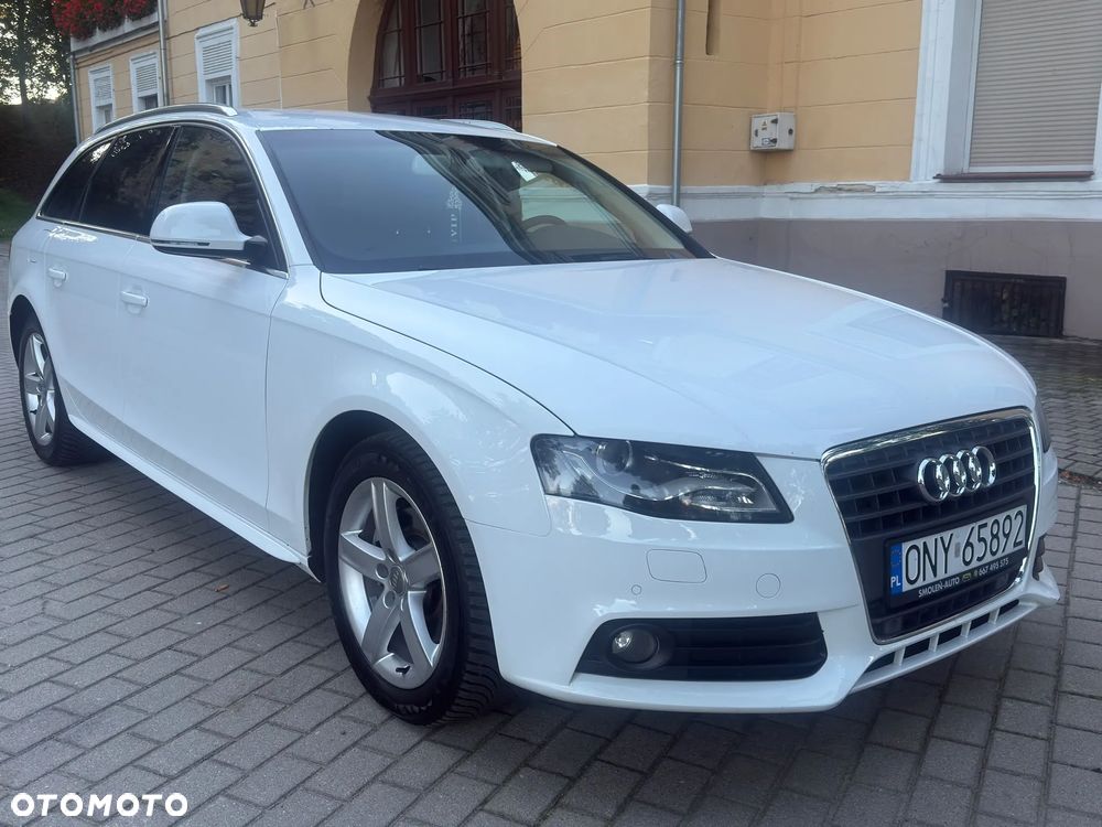 Audi A4 Avant 2.0 TDI DPF - 10