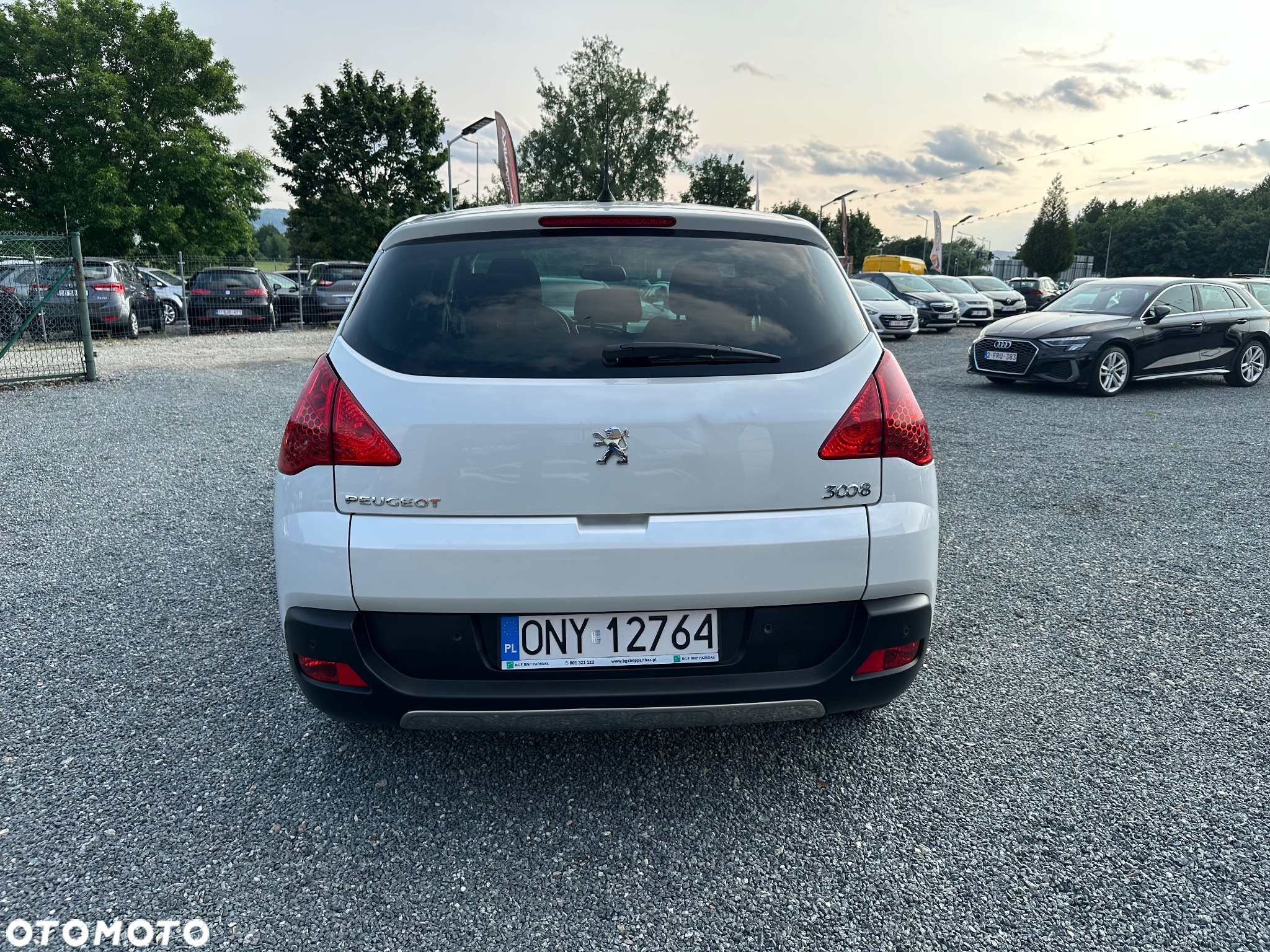Peugeot 3008 1.6 HDi Trendy - 5
