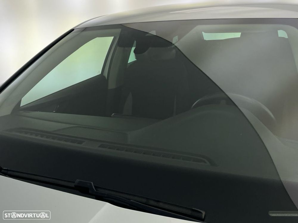 Skoda Scala 1.0 TSI DSG — fotografia 20