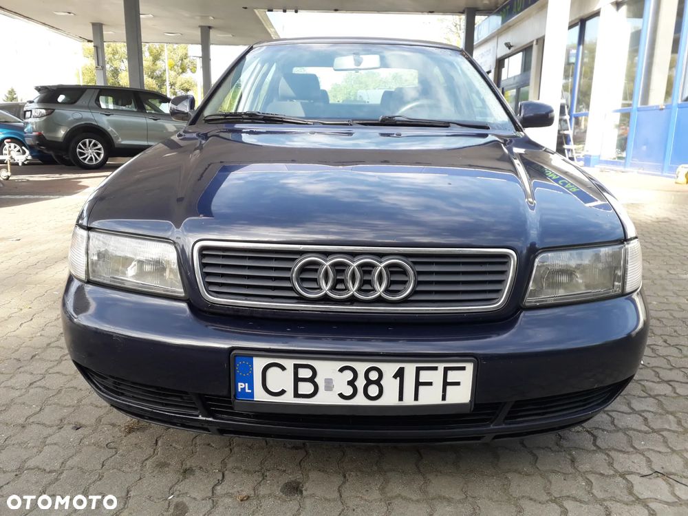 Audi A4 Limousine - 30