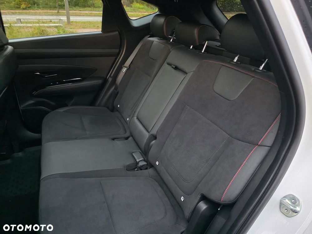 Hyundai Tucson 1.6 T-GDi HEV N-Line 2WD - 23