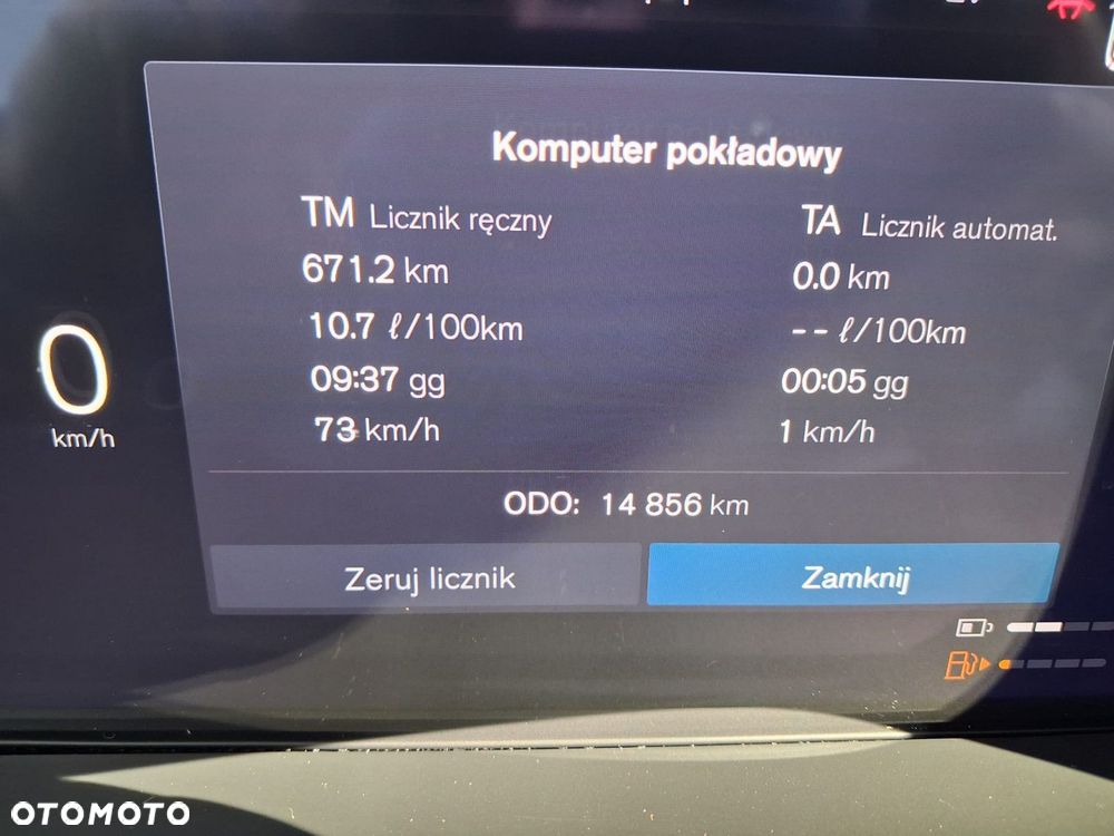 Volvo XC 90 - 23