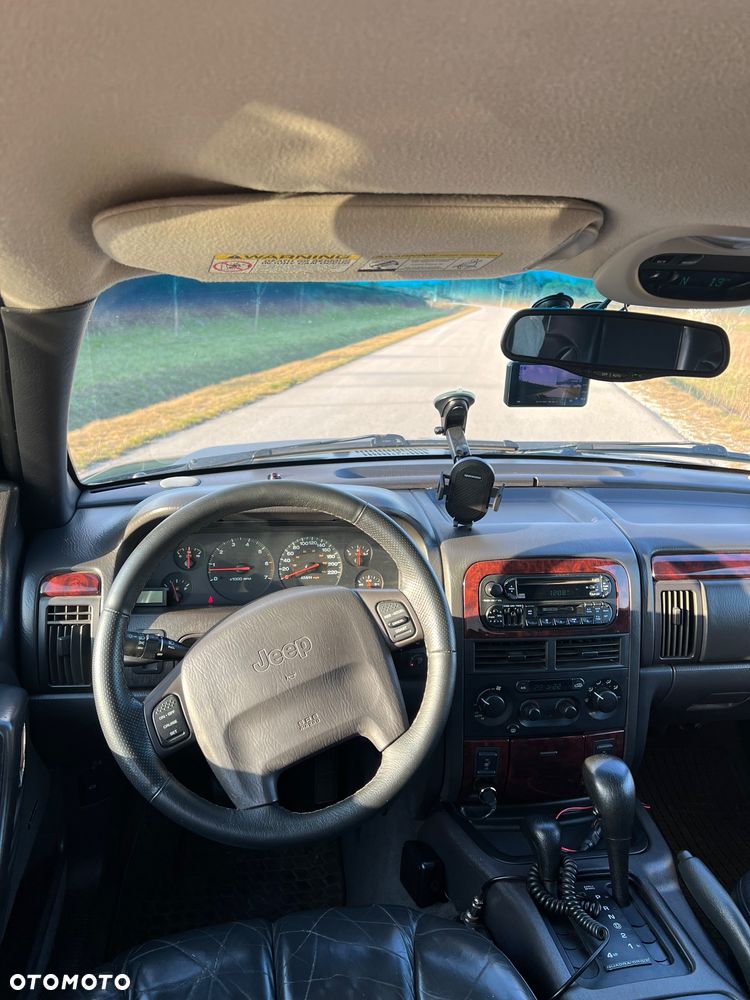 Jeep Grand Cherokee 4.7 Limited - 13