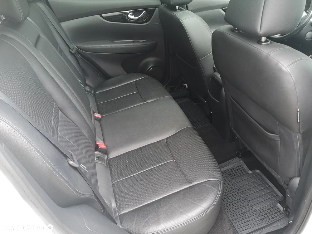 Nissan Qashqai 1.6 dCi Tekna - 33