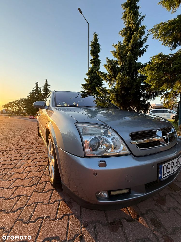 Opel Vectra 1.9 CDTI Cosmo - 19