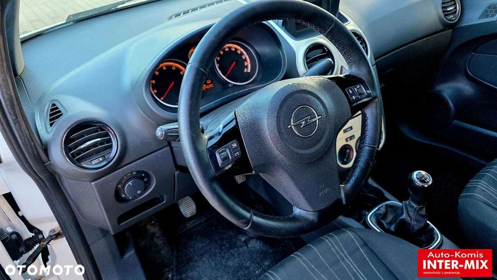 Opel Corsa - 20