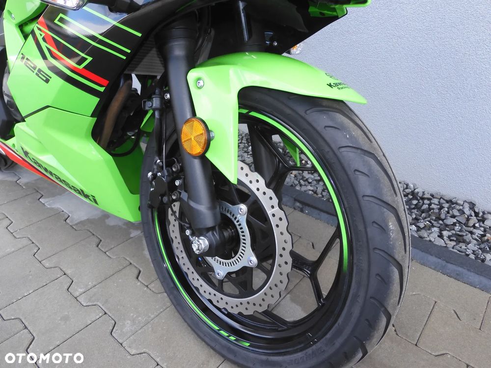Kawasaki Ninja - 8