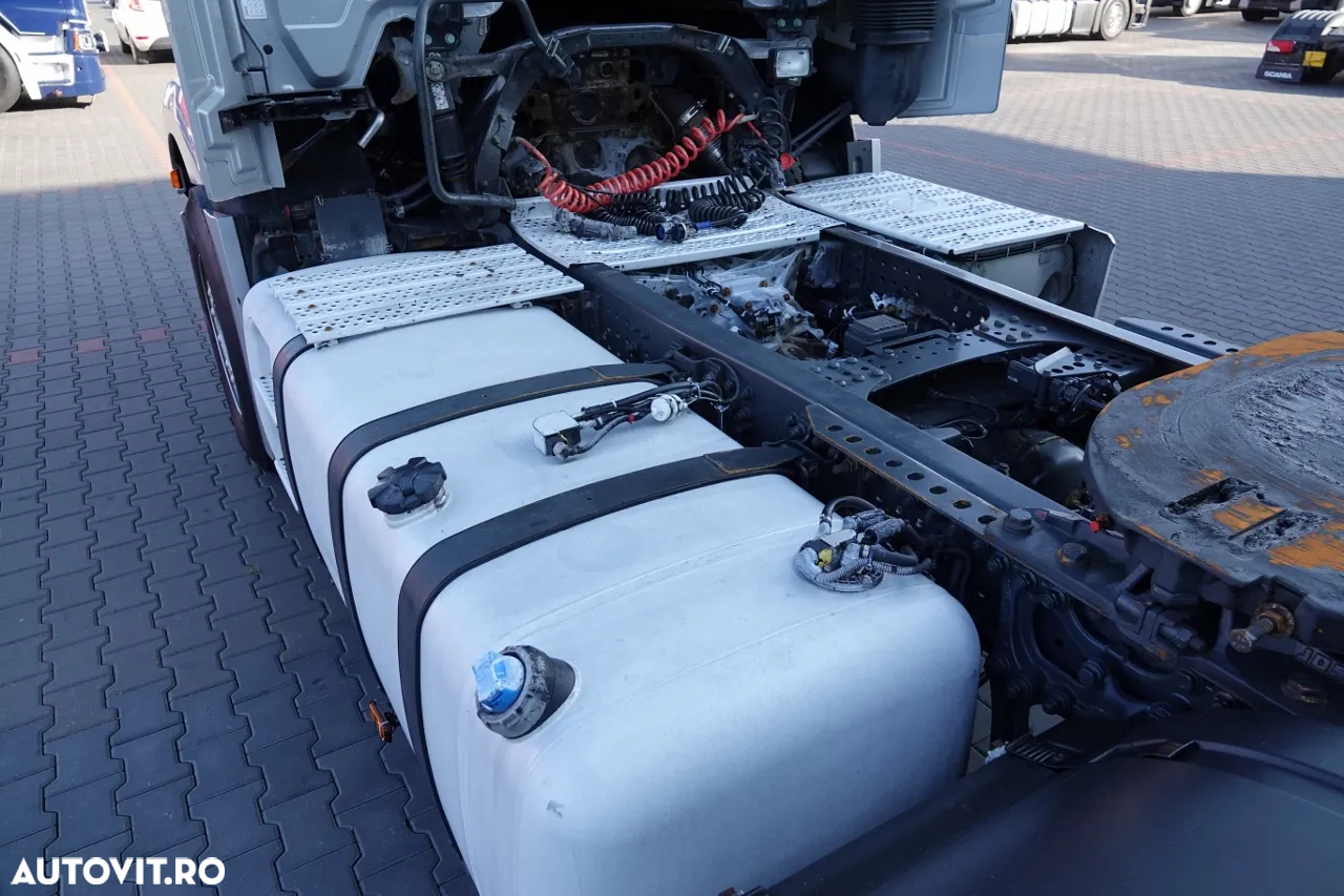 Mercedes-Benz ACTROS 1848 / FULL AIRMATIC / FLEETBOARD / CONTRACT POST-SERVICE - 14