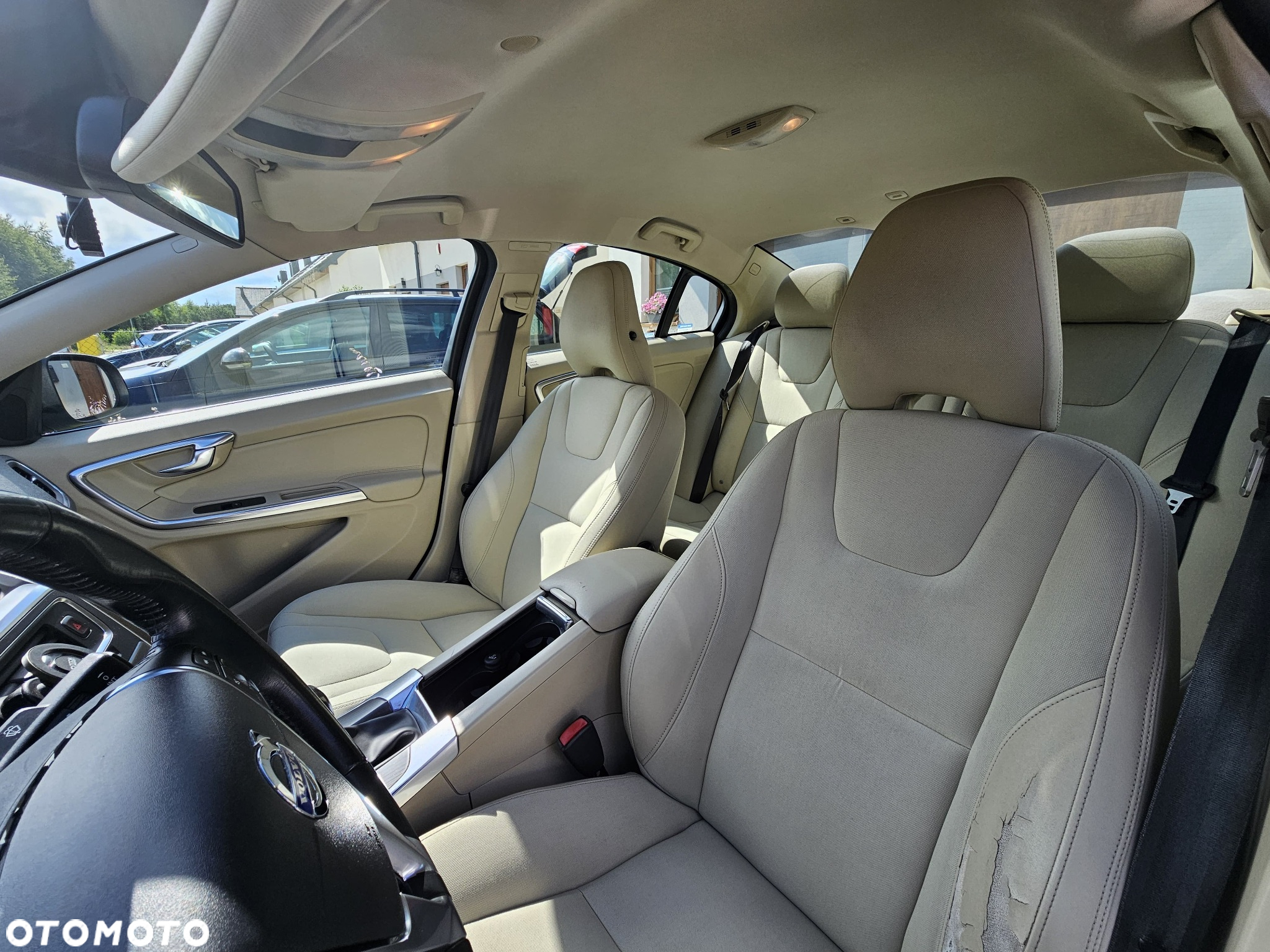 Volvo S60 D3 Momentum - 14