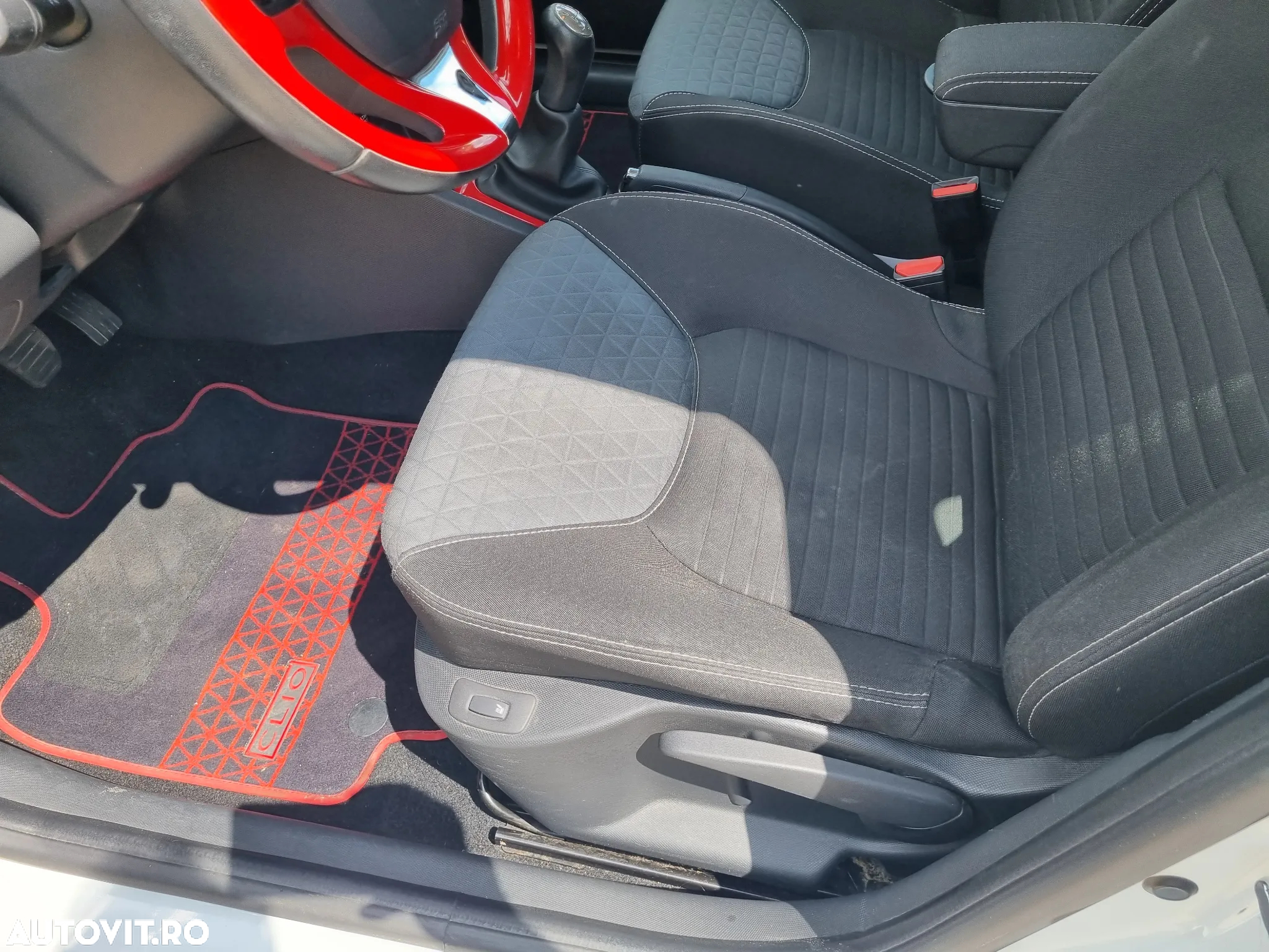 Renault Clio ENERGY TCe 90 Start & Stop Paris - 10