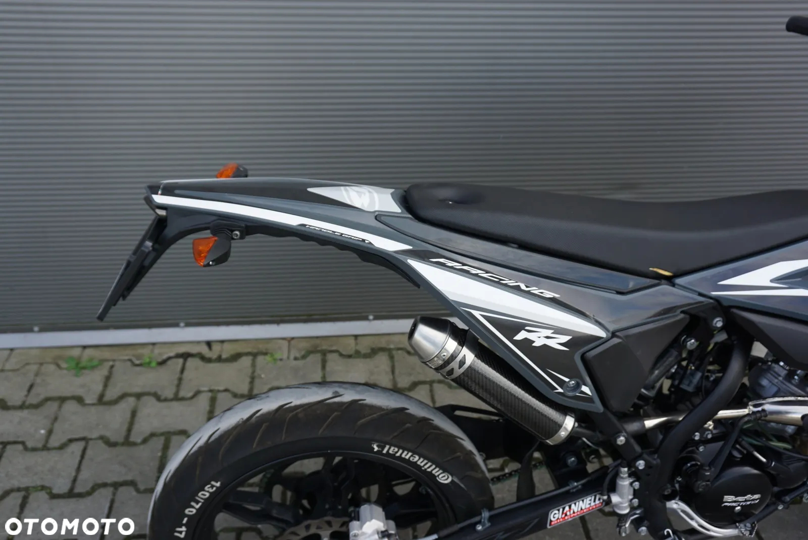 Beta RR - 4