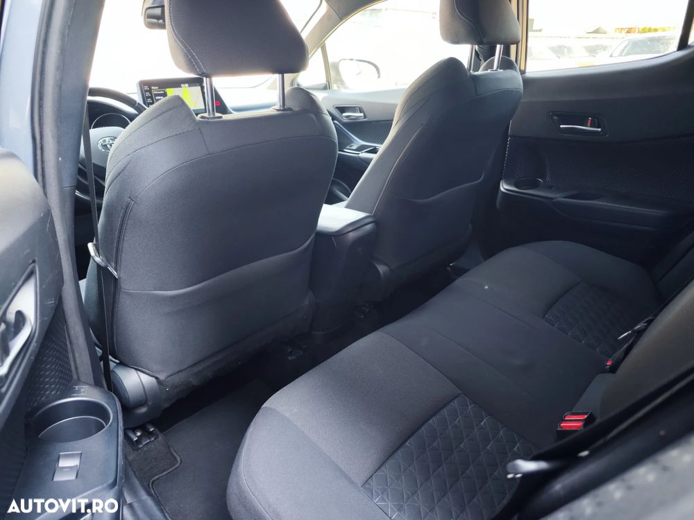 Toyota C-HR 2.0 HSD 184 CP 4x2 CVT C-ult - 12