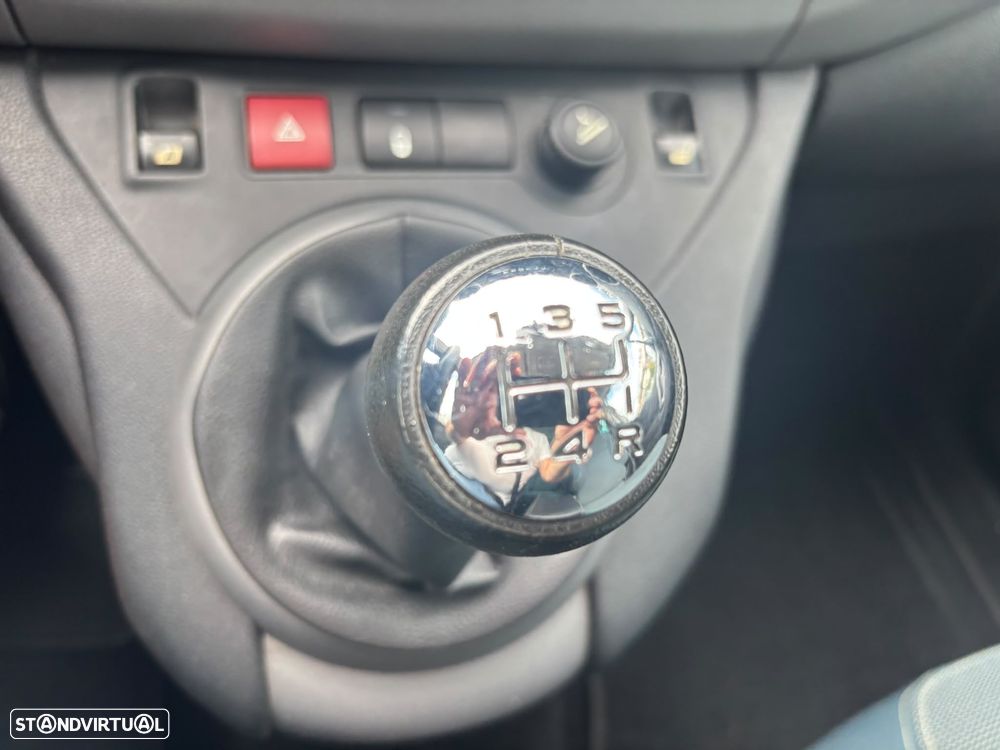 Citroën Berlingo 1.6 BlueHDi Feel Edition - 36
