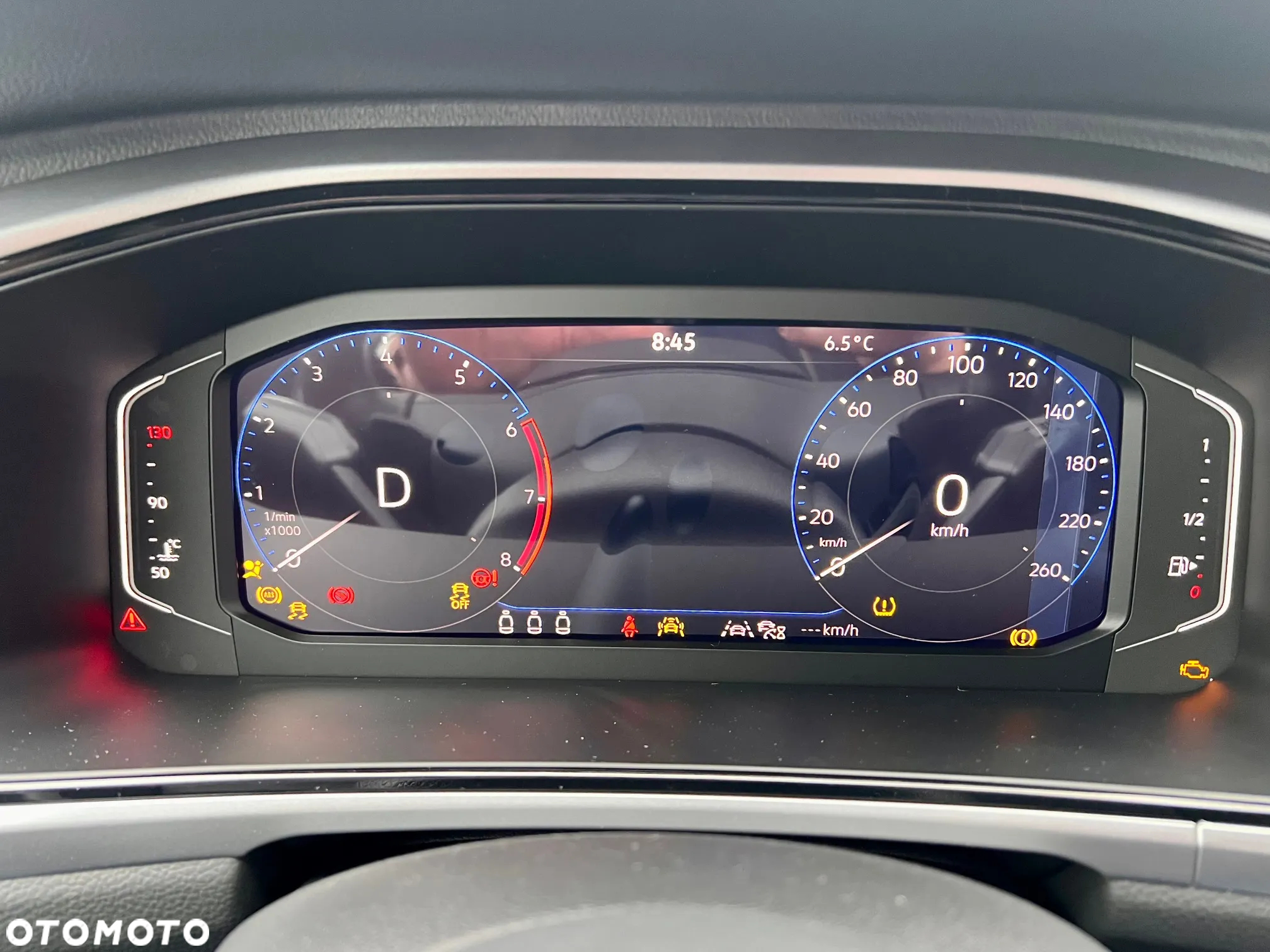 Volkswagen T-Roc 1.5 TSI Life Plus DSG - 10