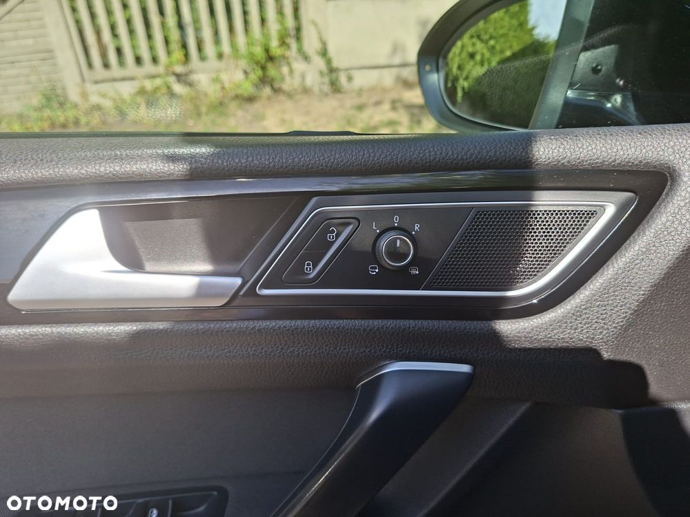 Volkswagen Golf Sportsvan SV 1.6 TDI BMT Comfortline - 18