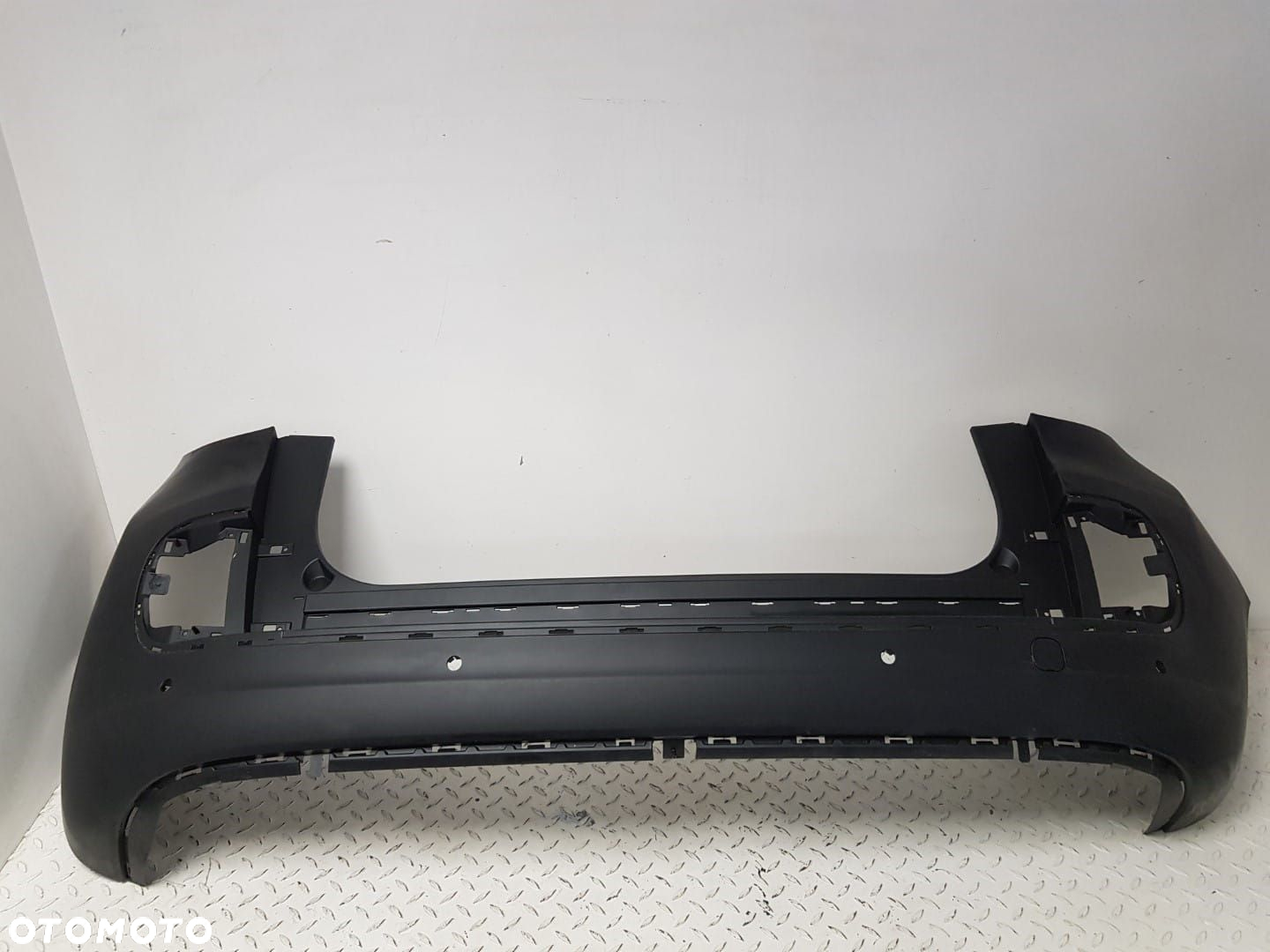 FABRYCZNIE NOWY ORYGINALNY ZDERZAK TYLNY TYŁ FIAT 500L 12-17  735522860 - 2
