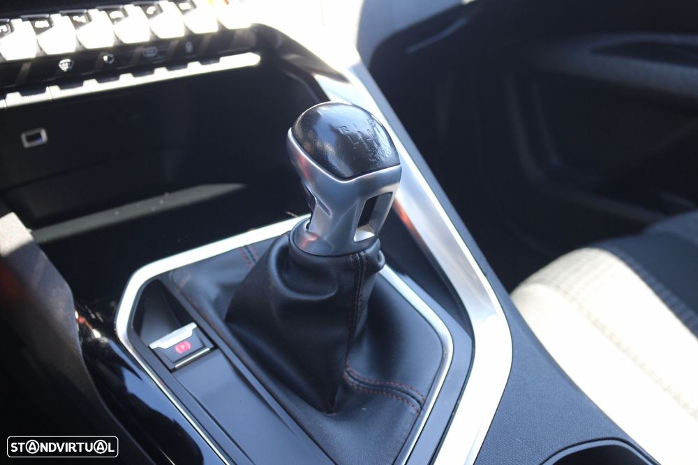 Peugeot 3008 1.5 BlueHDi Active - 30