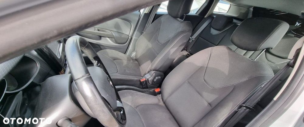 Renault Clio - 8