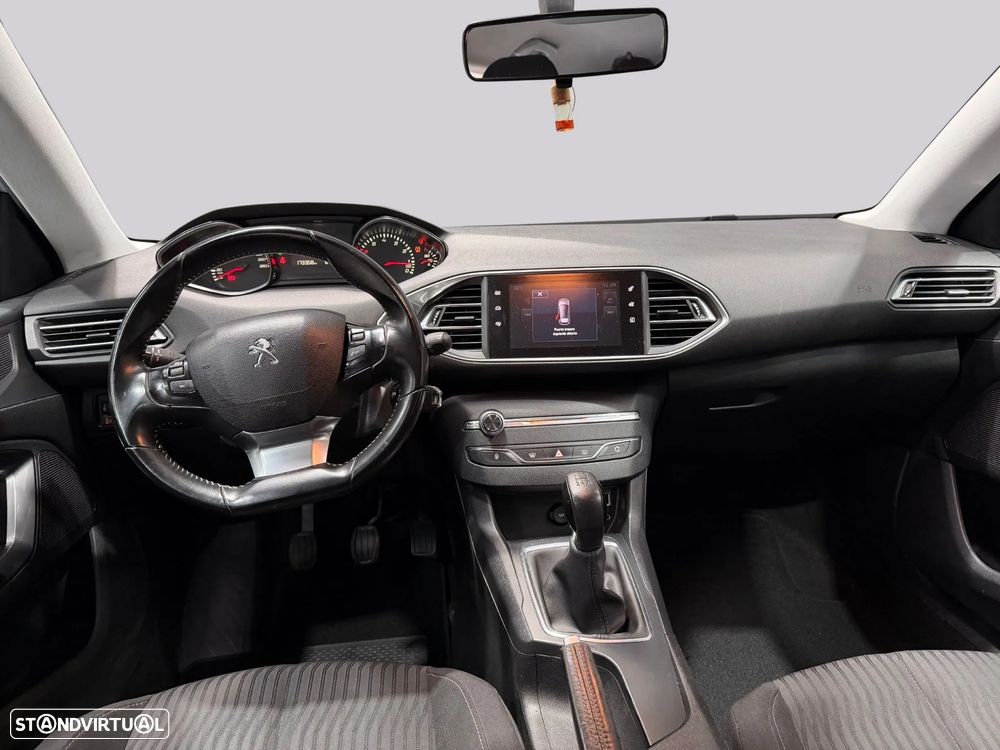 Peugeot 308 1.2 PureTech Active - 15