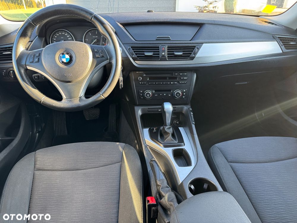 BMW X1 xDrive18d xLine - 22