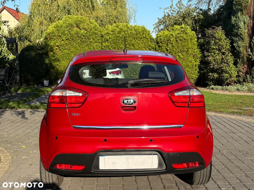 Kia Rio - 7