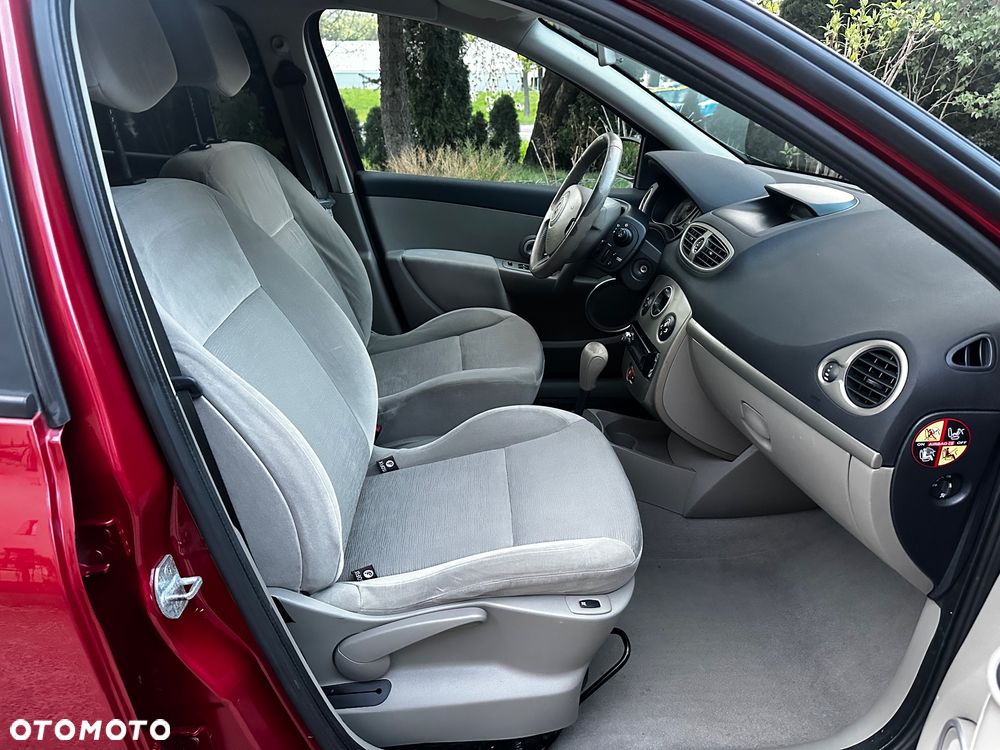 Renault Clio - 6