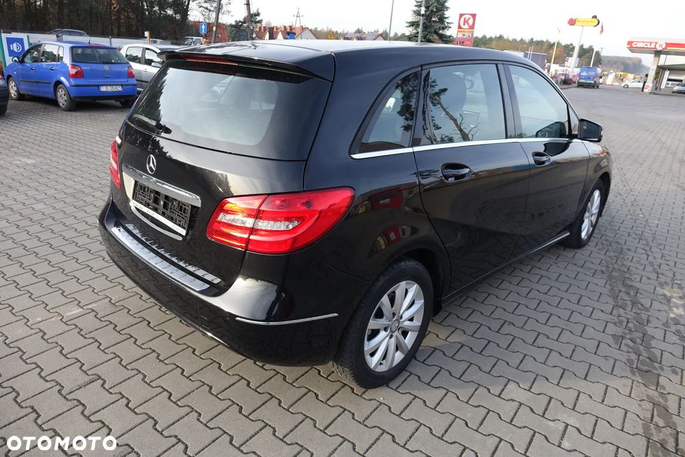 Mercedes-Benz Klasa B 180 - 5