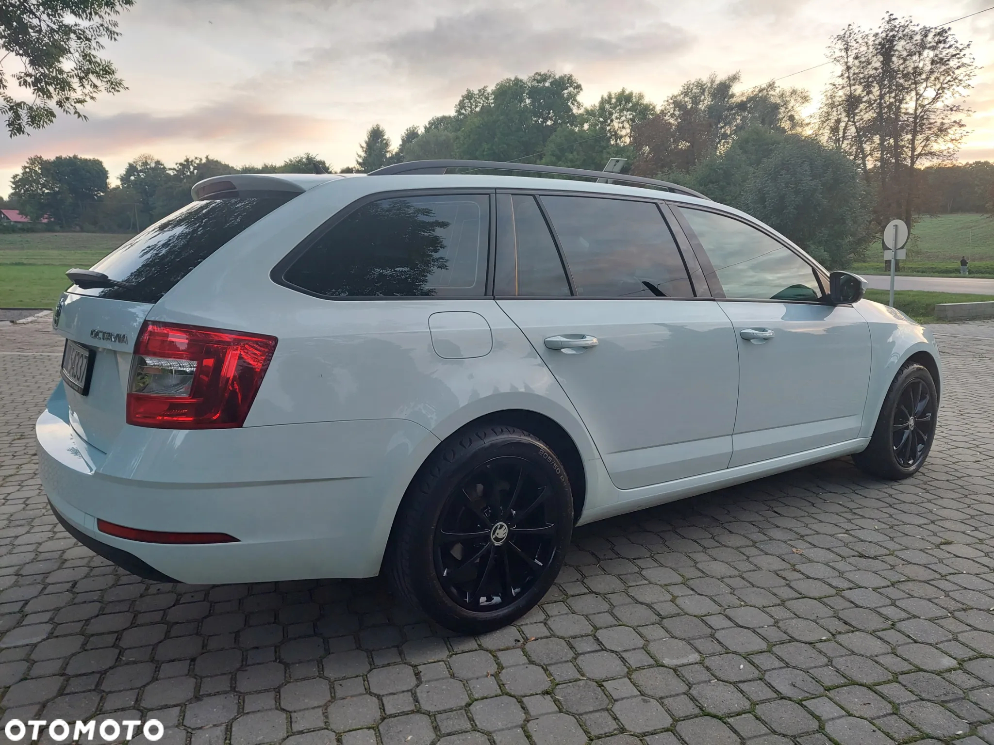 Skoda Octavia 1.6 TDI Ambition - 9