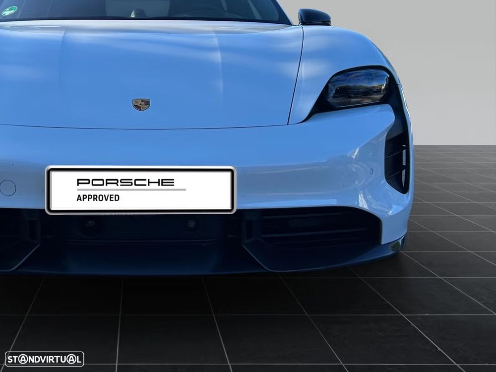 Porsche Taycan Sport Turismo GTS - 15