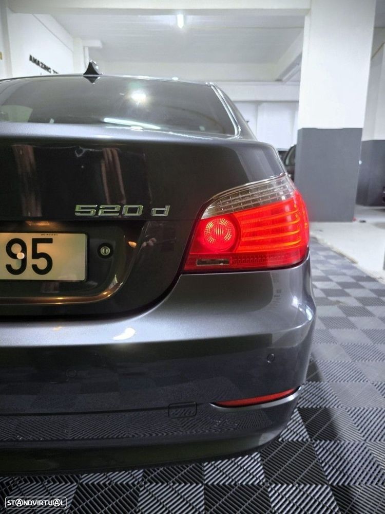 BMW 520 d Executive - 7